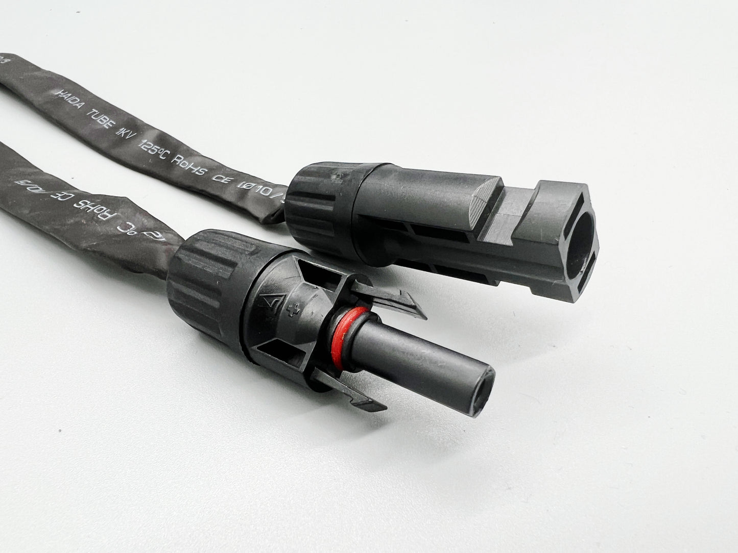 Flache Solarkabel MC4 Fensterdurchführung 6mm² Flachkabel PV Kabel für Balkonkraftwerk 2 Stück