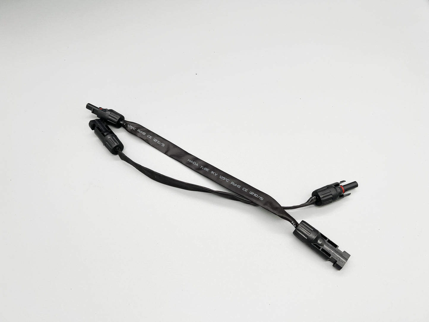 Flache Solarkabel MC4 Fensterdurchführung 6mm² Flachkabel PV Kabel für Balkonkraftwerk 2 Stück