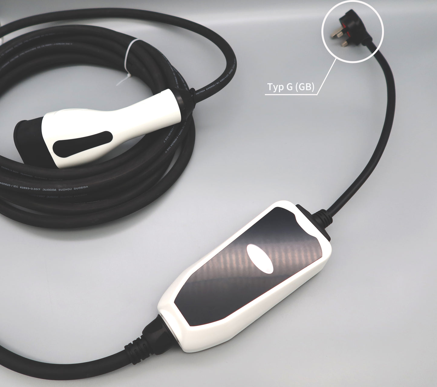 Entratek Mobiles Ladegerät Power Flex 3,7 / 7 kW mit 8 m-Kabel & Schuko / CEE32-Stecker / Typ G