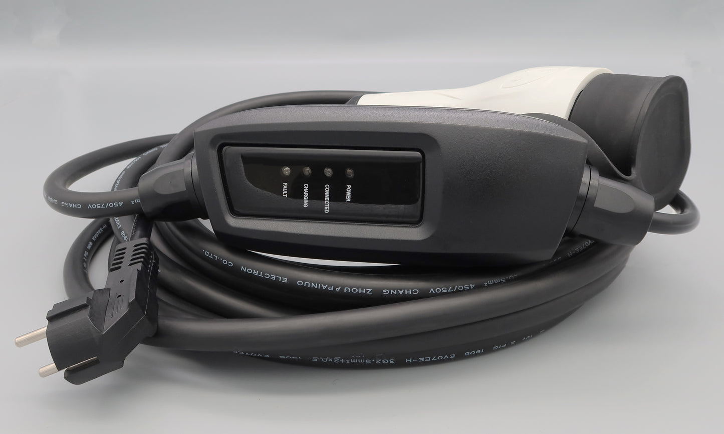 Entratek Mobiles Ladegerät Power Flex 3,7 kW mit 8 m-Kabel & Schuko